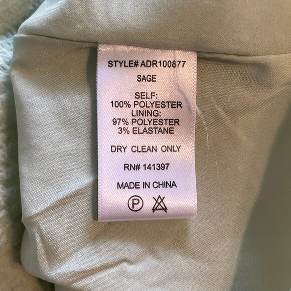 ASTR the Label Smocked Tiered Midi Dress Womens Medium Celery Green Puff Sleeve - Picture 8 of 11